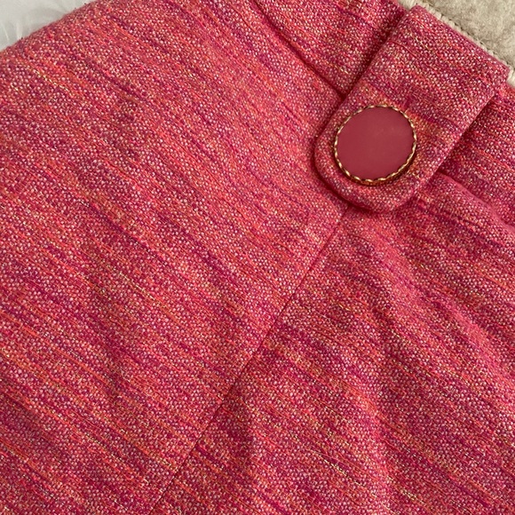 Cute brocade pink miniskirt with buttons 💗 - Picture 5 of 7